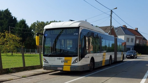 De Lijn bus