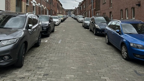 Grimde kreunt onder het tekort aan parkeerplaatsen